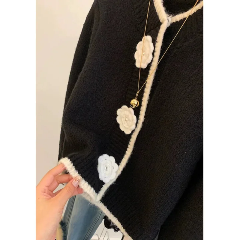 2024 Women Black Clothing Cardigan Knitting Sweater Long Sleeve Round Neck Casual Fashion Coat Female Flower Design Winter Tops