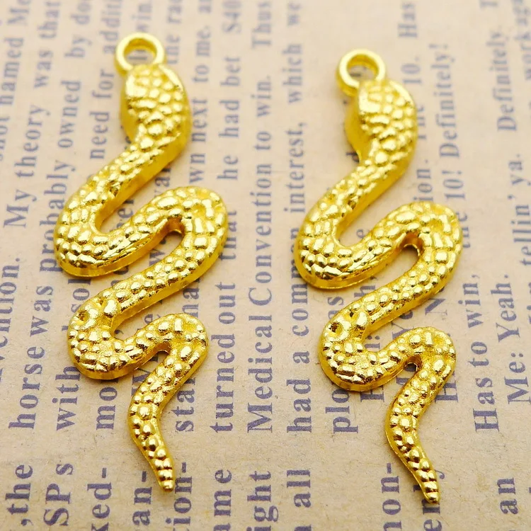 8pcs/lot 15*42mm Gold Color Snake Chams Zinc Alloy Metal Craft For  DIY Making  Pendants Wholesale