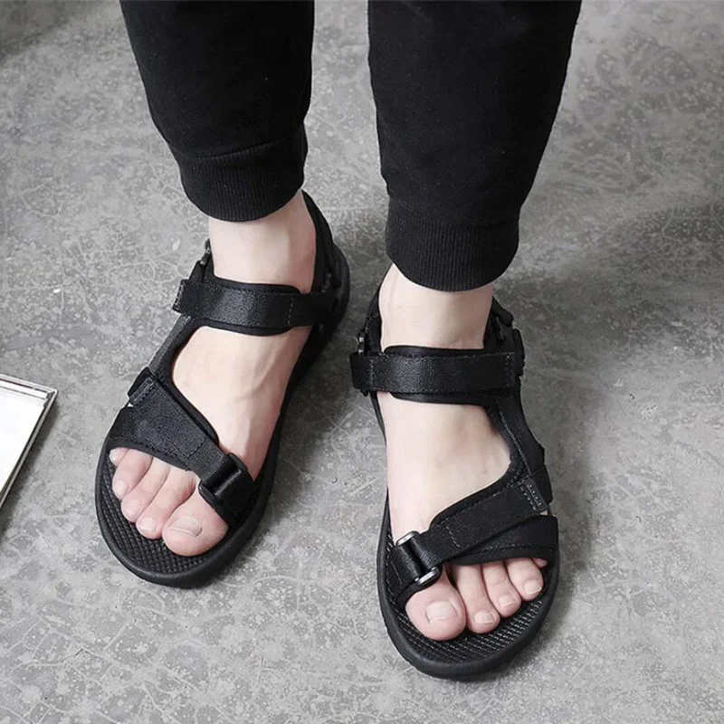 الصيف المصارع الرجال صنادل شاطئ أحذية في الهواء الطلق الرومانية الرجال حذاء كاجوال الوجه يتخبط حجم كبير 45 نوعية جيدة