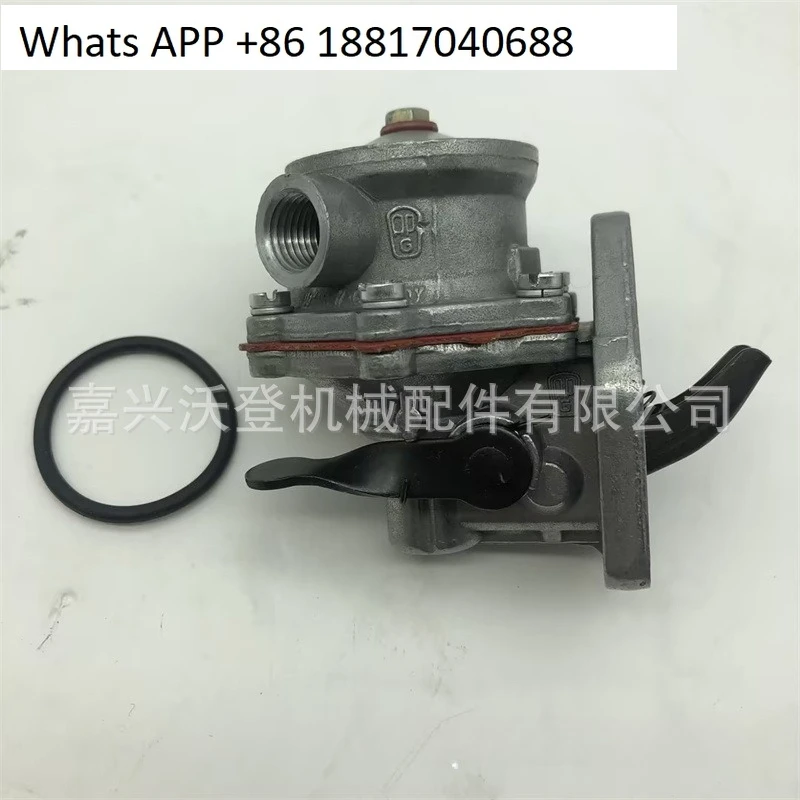 

04231021 04230566 04238003 Fuel pump for F2L 912 F3L