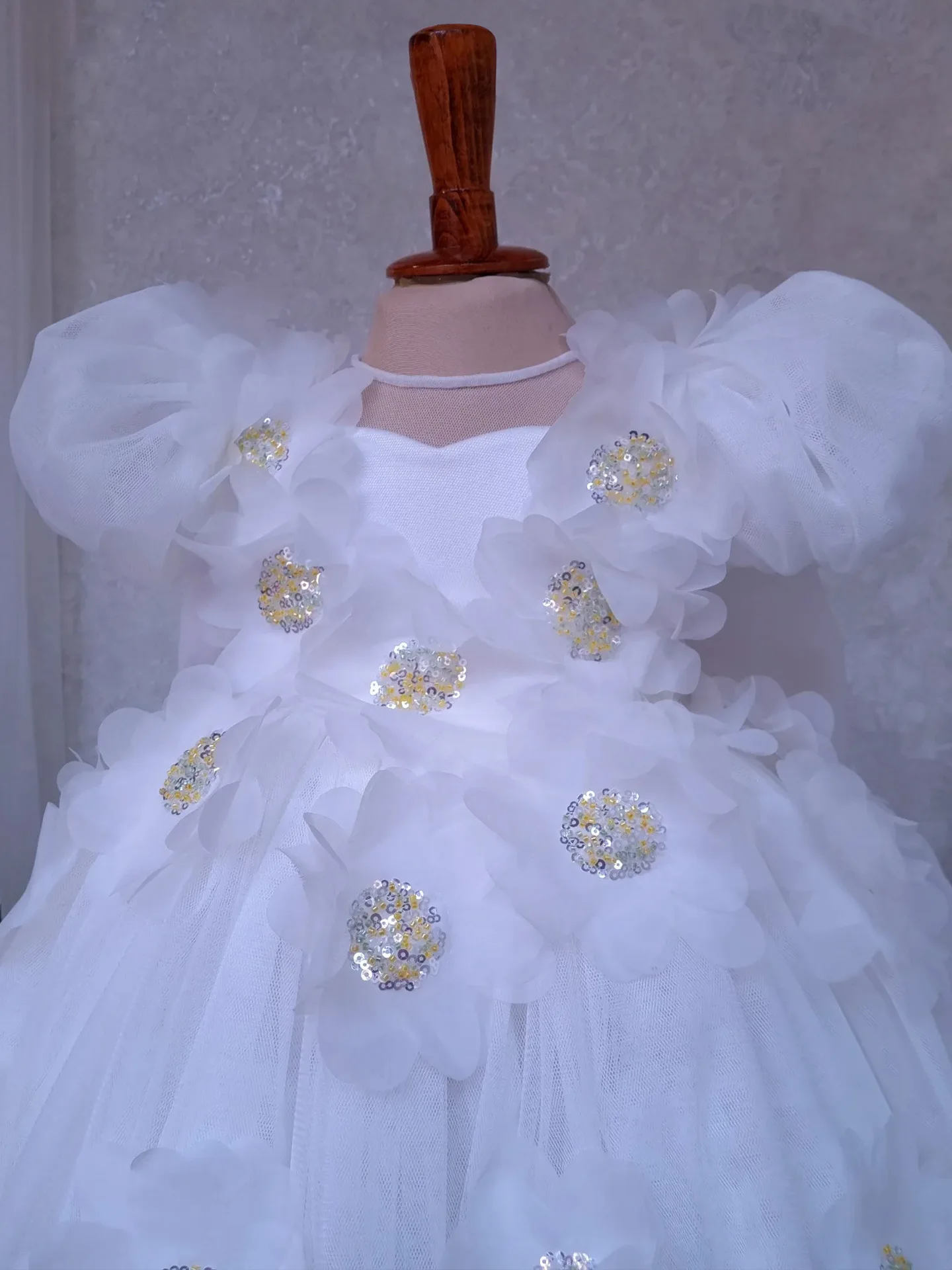 Custom Flower Girl Dress Wedding Gown Birthday Party Dress Big Bow 3D Floral Sequin Tulle Princess Dress With Long Train For Lit