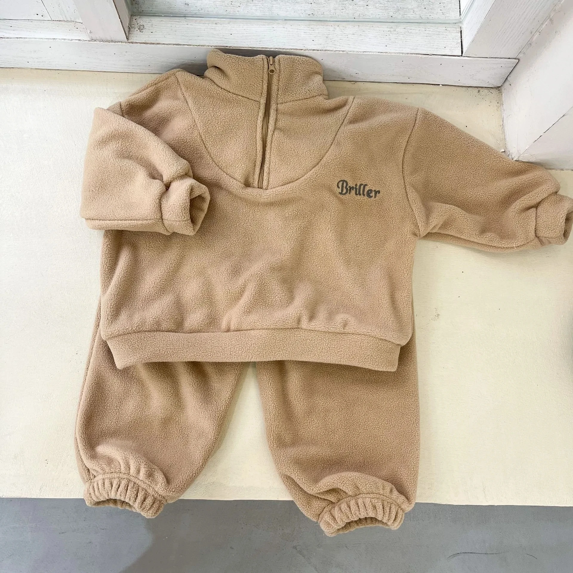 Autumn Winter Baby Kids Fleece Tracksuit Boys Girls Velvet Sweatshirt and Pants Two Piece Sets Children Sports Set