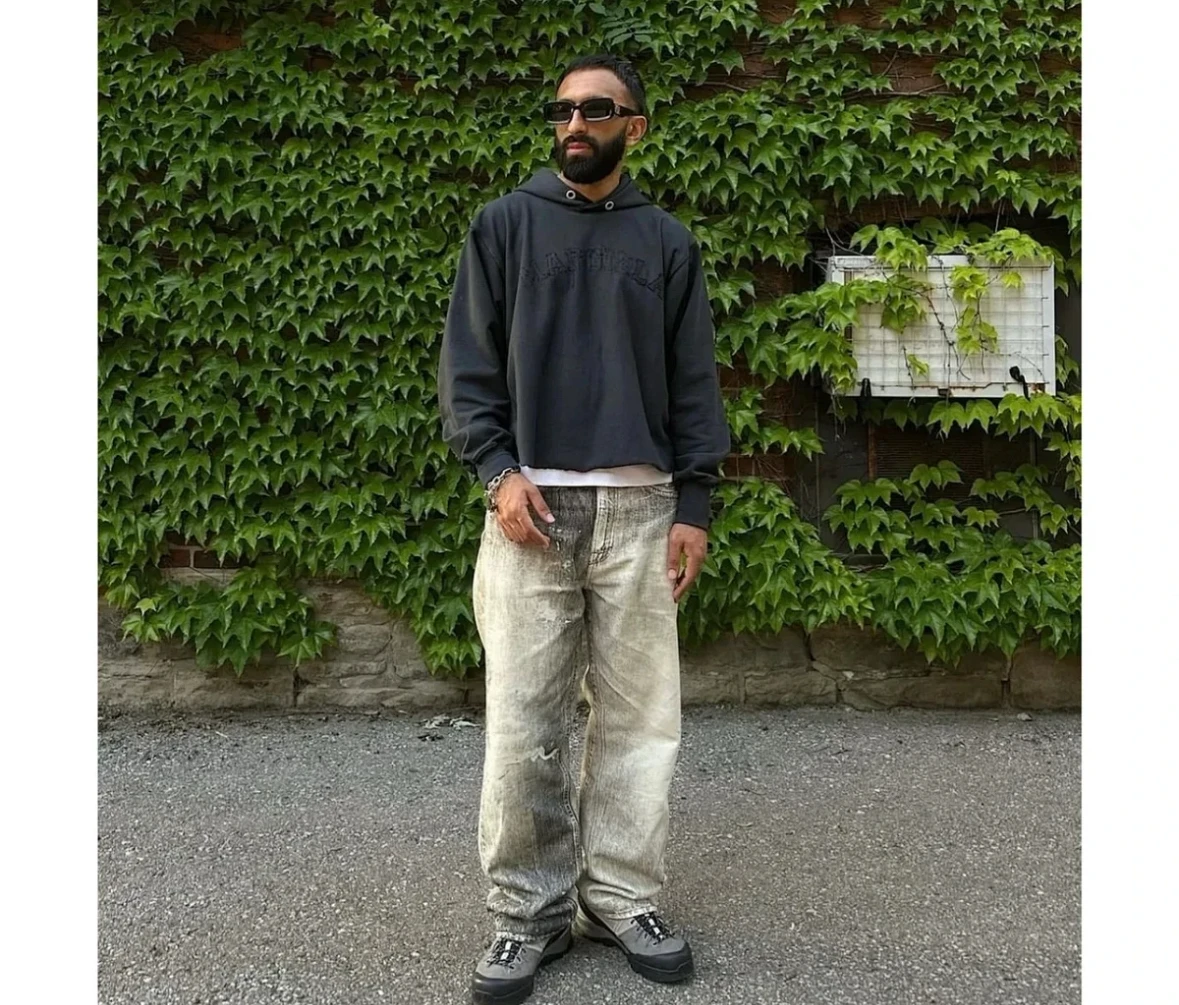 No image