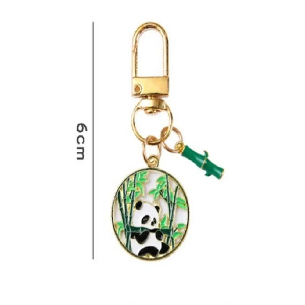 سلاسل مفاتيح باندا حيوانات كرتونية لطيفة ، سلسلة مفاتيح على شكل حقيبة ظهر على الطراز الصيني ، قلادة مزججة متدلية ، ديكورات حقيبة معدنية ، حلقة مفاتيح