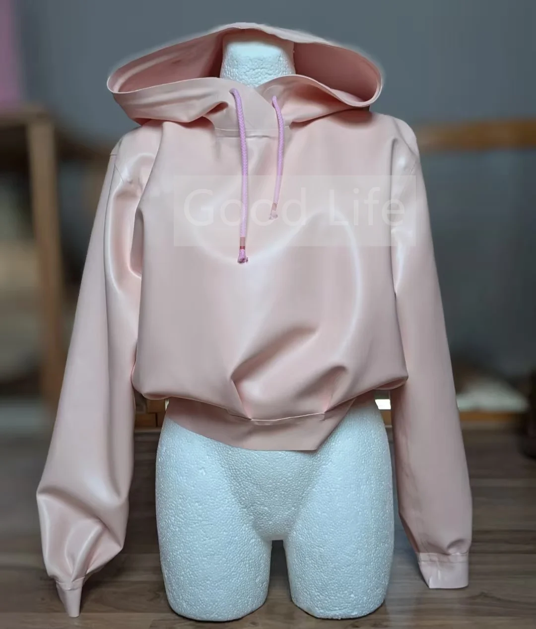 

Baby Pink Natural Woman Latex Cropped Hoodie Top Fetish Latex Lady's Biker Jacket 0.4mm Latex Woman Coat Halloween Cos Outfit