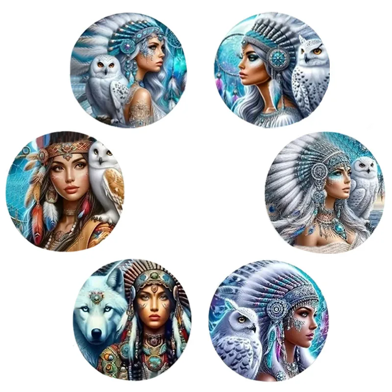 Ein 6-teiliges Set aus runden Holzuntersetzer mit Anime-Figuren und Eulenserie eignet sich für Wohnzimmer und Ostergeschenke