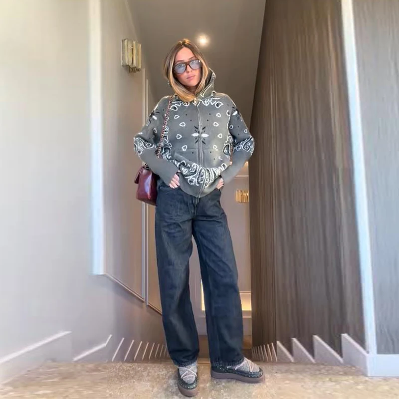 single zipper 4