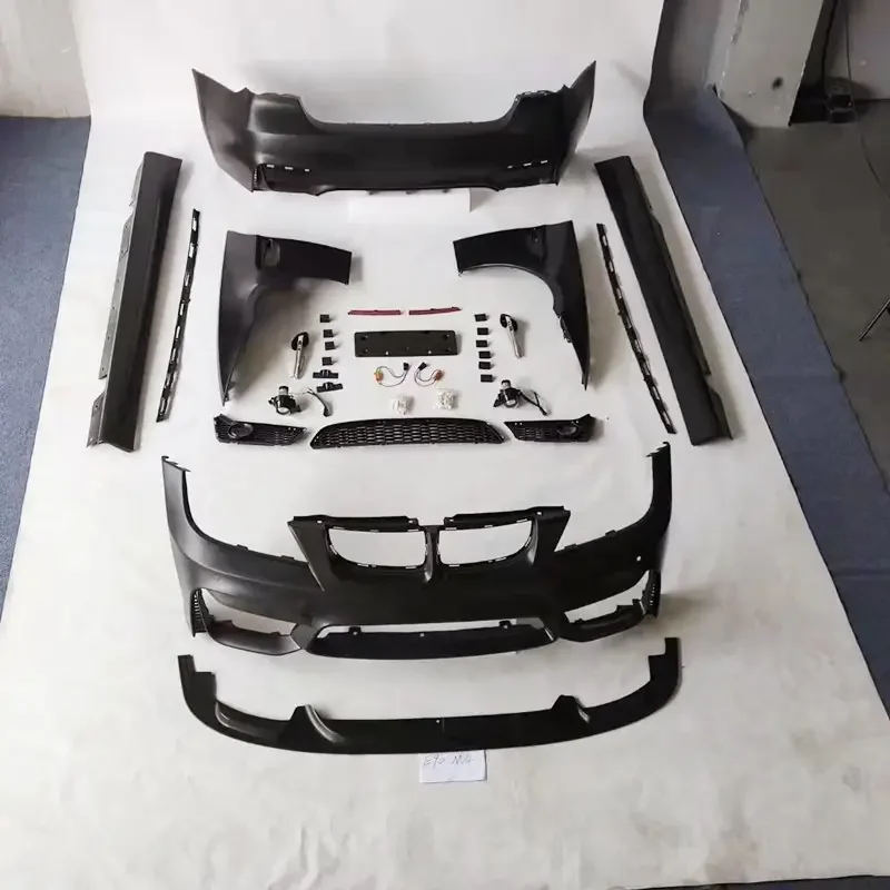 High Quality Body Kit for 3 Series E90 LCI Upgrade M4 Style with Car Bumpers Grille 3