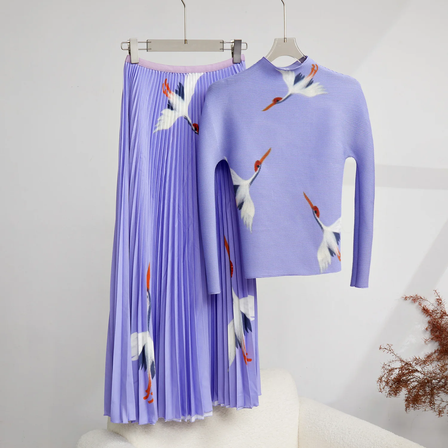 2 Piece Sets Women Outfit Autumn 2023 Long Sleeved Tee Top Skirt Suits Birds Printed Stretch Slimming Miyake Pleated Elegant