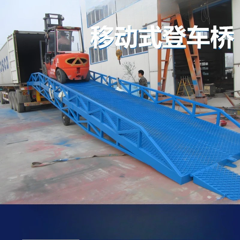 Mobile boarding bridge loading capacity 8 tons 10 tons 12 tons forklift loading, ramp bridge container loading and unloading