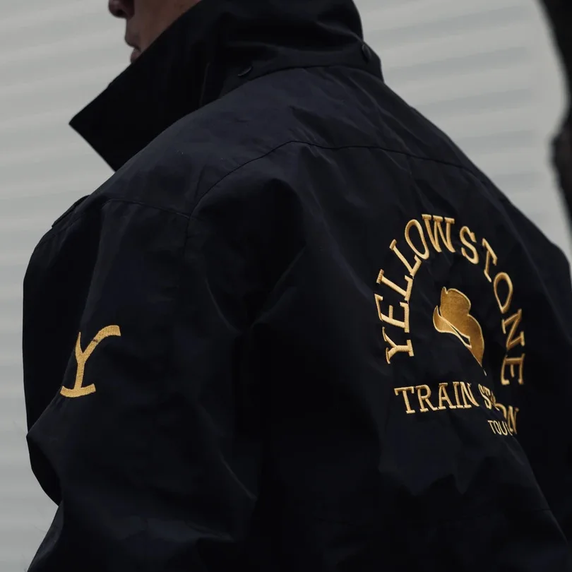 

Yellowstone Park Men's Casual Outdoor Embroidery ort Jaet Stand up Collar Breathable Long Sve Stand Fit Coat