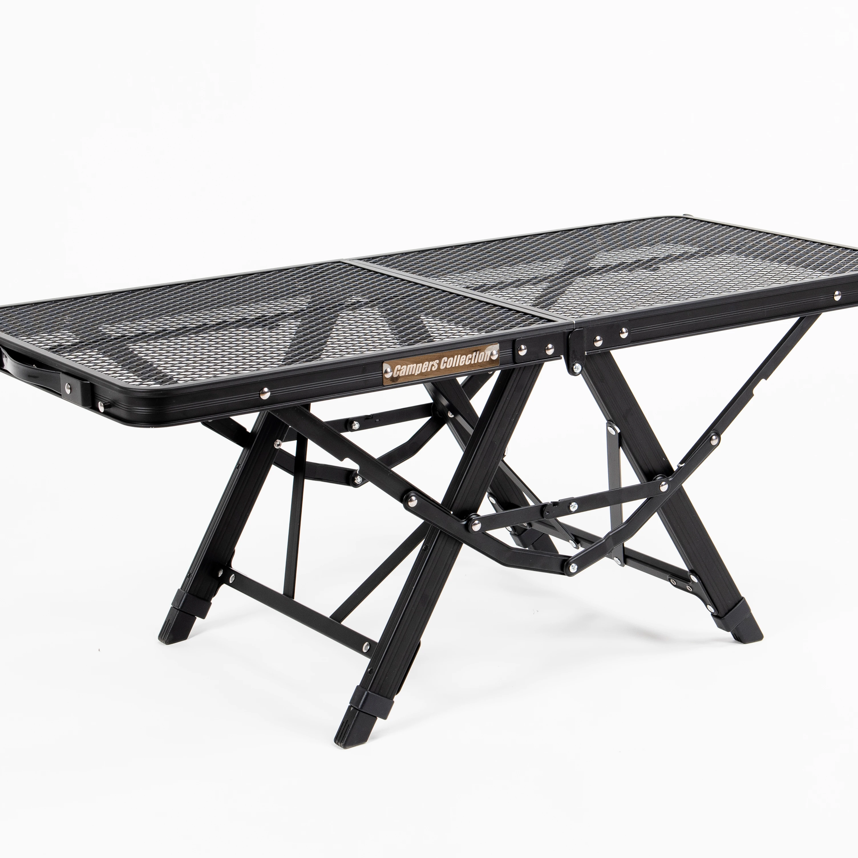 New Arrival Folding Camping Table, Portable, Light Weight, Camping Barbecue Table for 6 to 8 People, Suitable for Camping