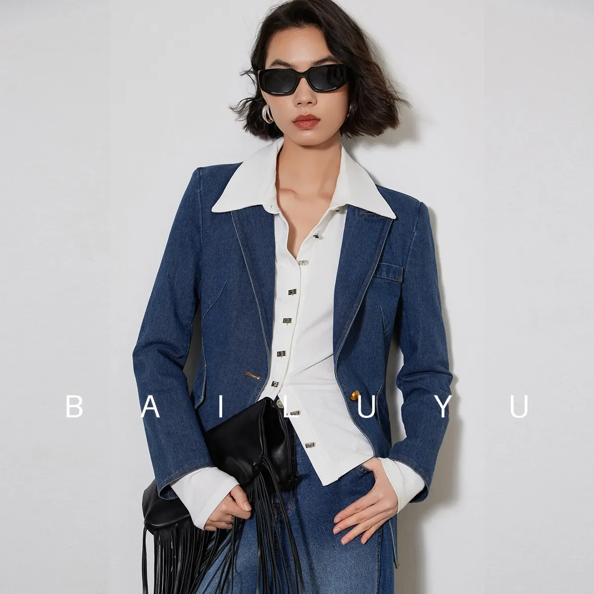 LOUIS YAO Women Denim Coat 2024 Spring Autumn Retro Style One Button Jacket Elegant Fashion Turn Down Collar Long Sleeve Coat