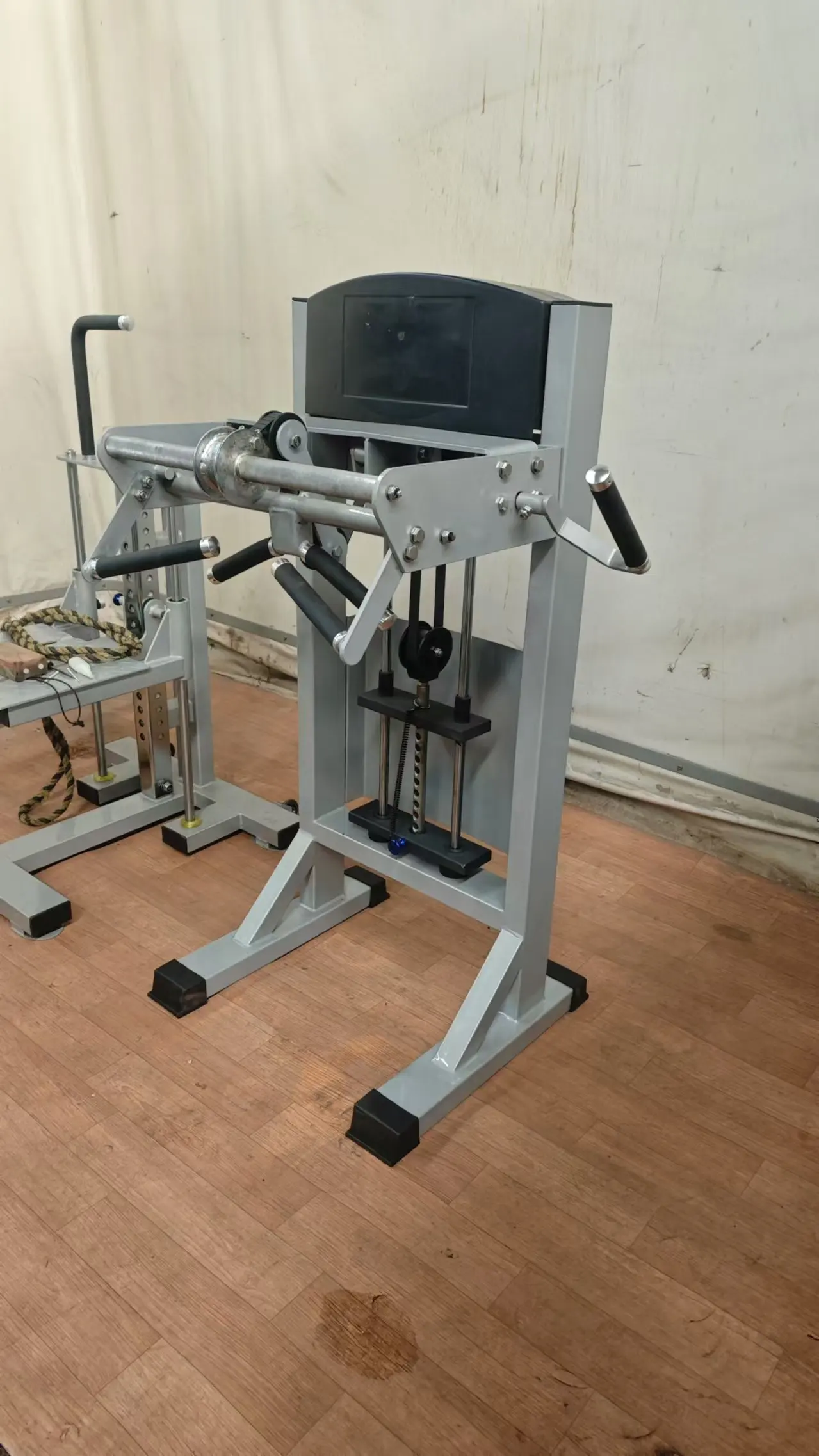 

3 Exercises Pin Loaded Gym Fitness Equipment Forearm Machine for Several Different Train All the Muscles in the Forearm
