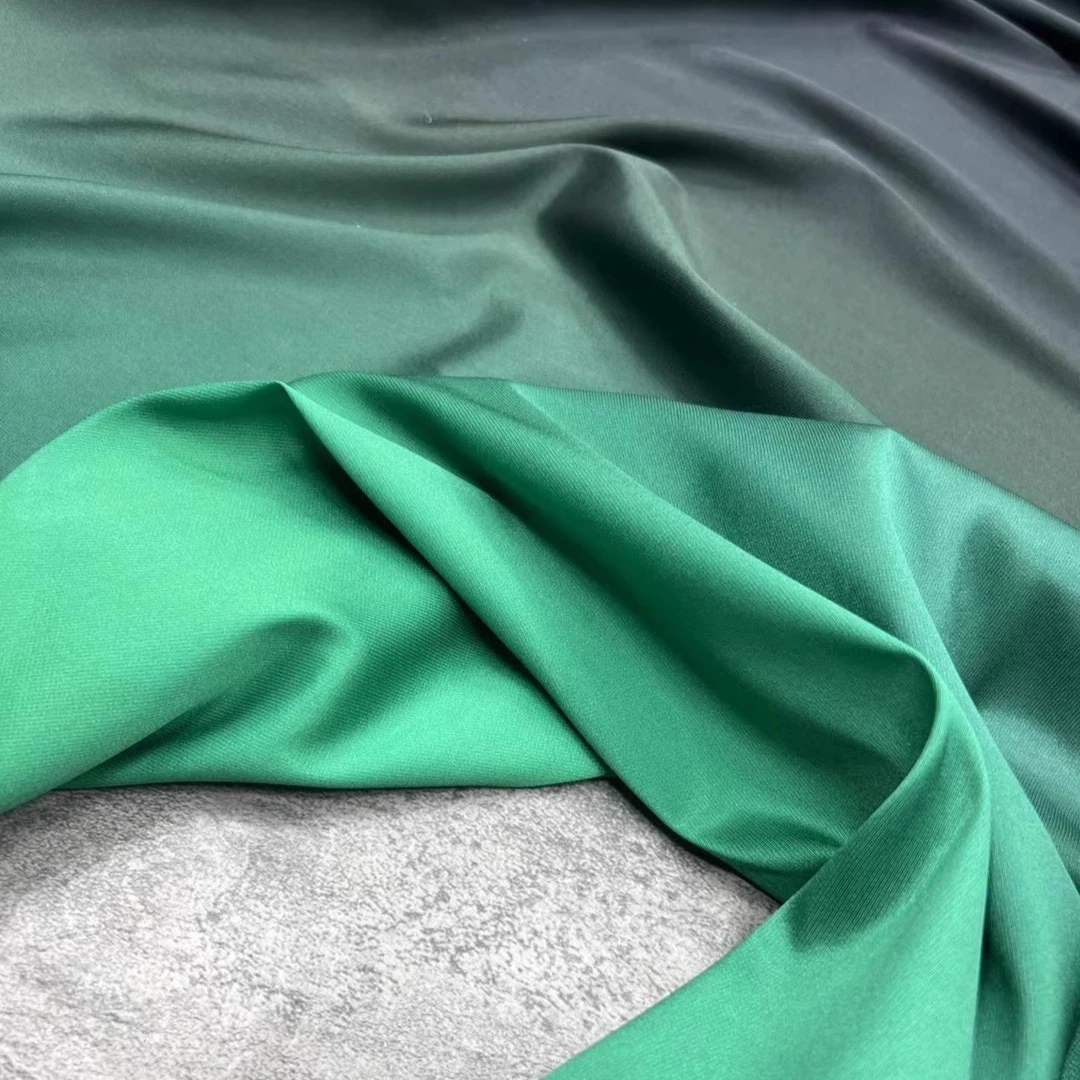 

Эластичная саржевая шелковая ткань градиентного цвета, черная, зеленая, для шитья своими руками, 95% шелковая ткань из спандекса для летнего платья, пижамных брюк, R2352