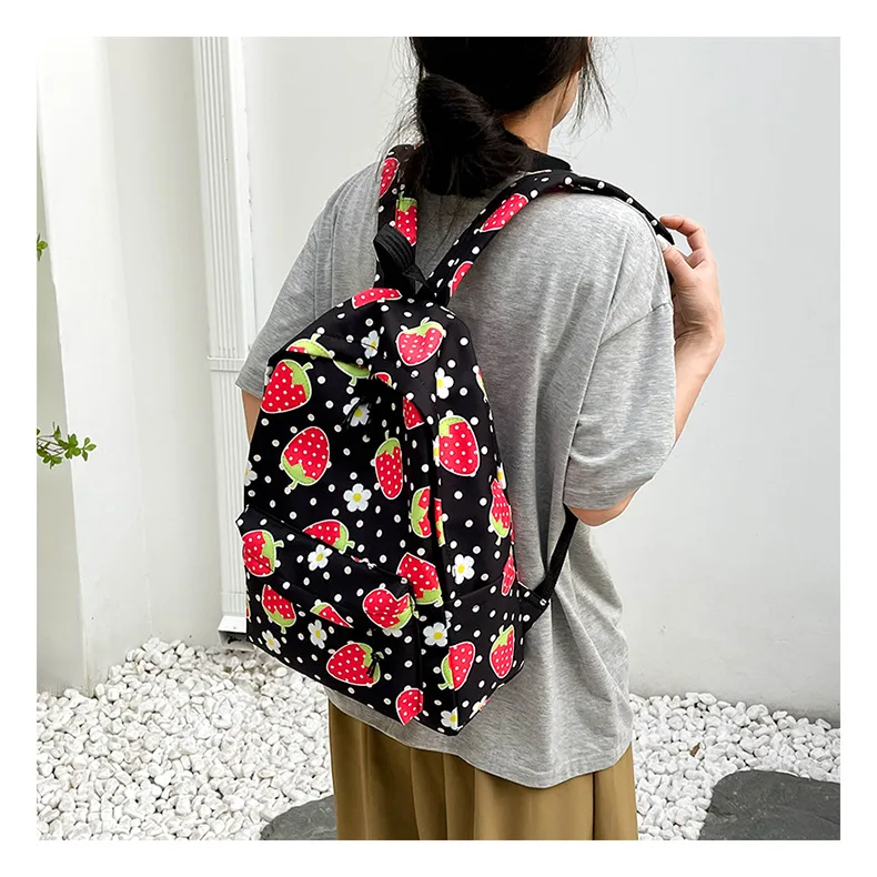 2023 New Strawberry Pattern Campus Schoolbag Women's Korean Edition Small Fresh Girl Heart Large Capacity Casual Backpack