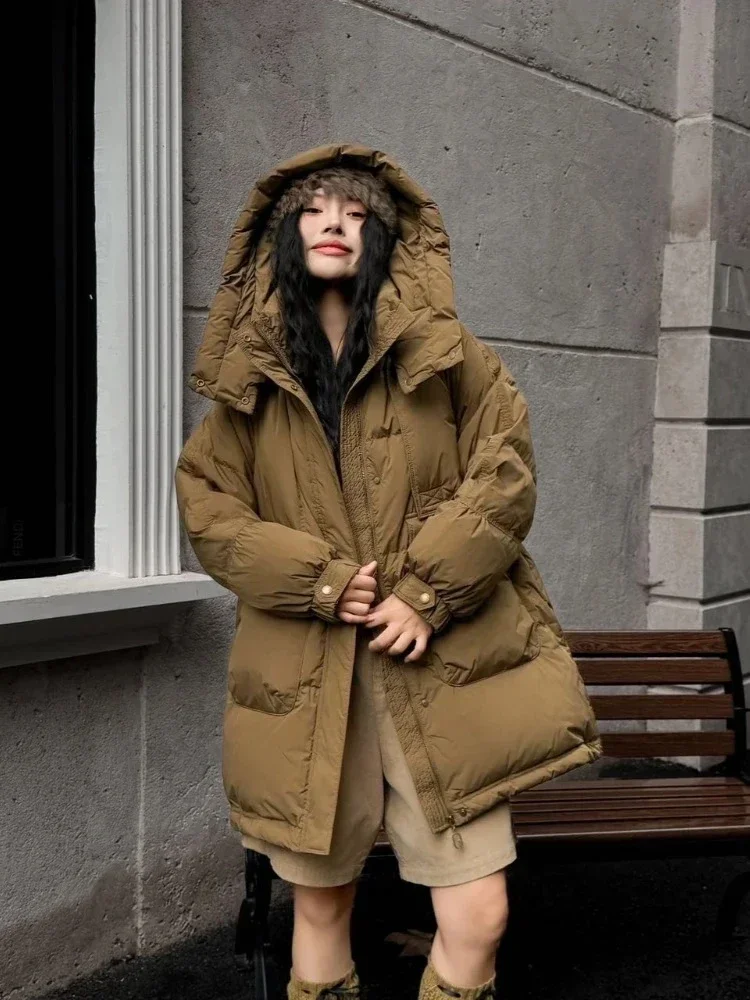 Nueva ropa de otoño e invierno para mujer, chaqueta acolchada con capucha de longitud media, abrigo de manga larga para mujer, prendas de vestir de gran tamaño para mujer