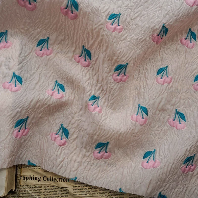 

Окрашенная в пряжу жаккардовая ткань, весна-осень, персиково-розовое вишневое женское платье, безупречная рубашка-подушка, модная швейная ткань, оптовая продажа