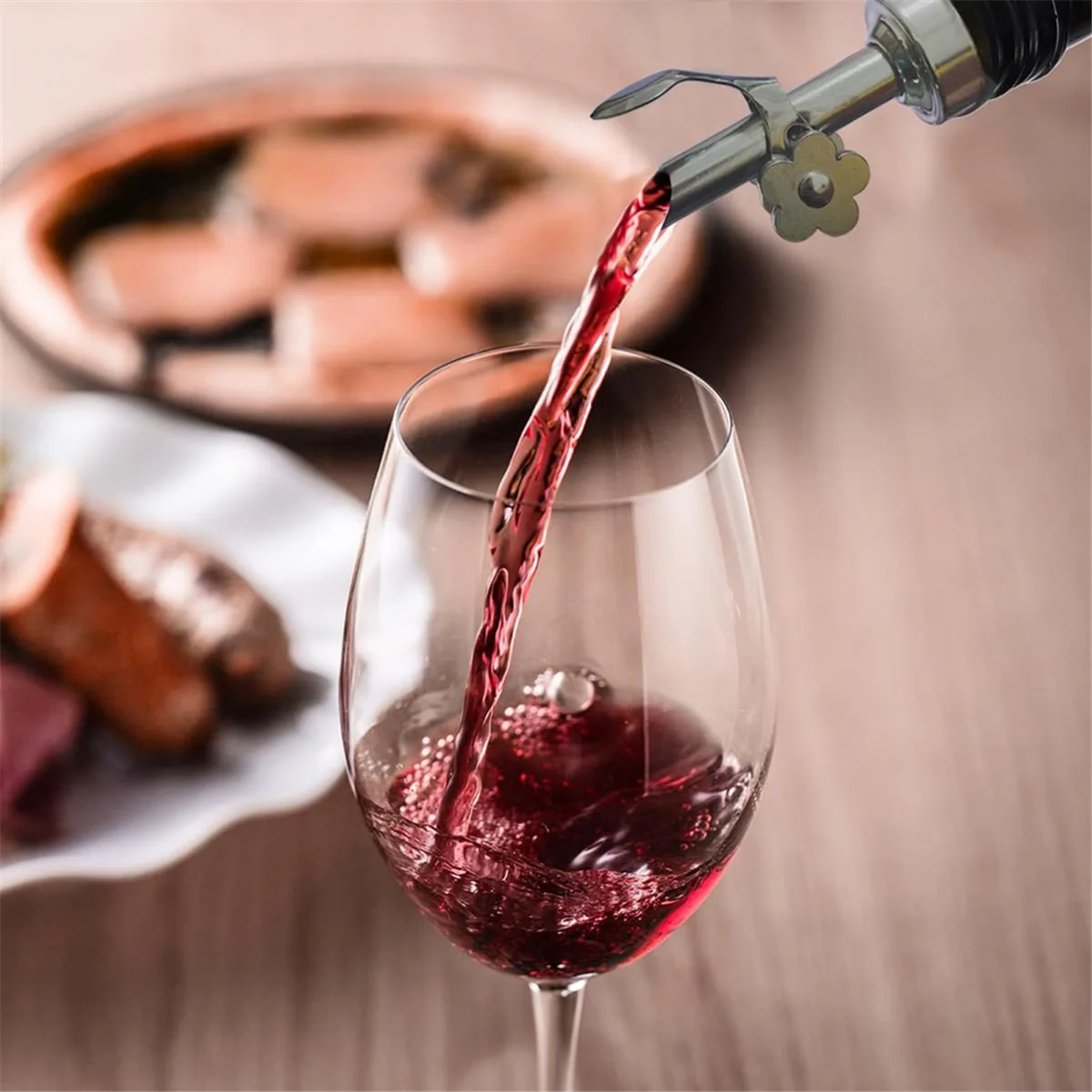 ONCE Beccuccio per erogatore di olio d'oliva da 4 pezzi, beccucci per versare olio di ricambio con versatori per bottiglie dal design a prova di perdite Argento