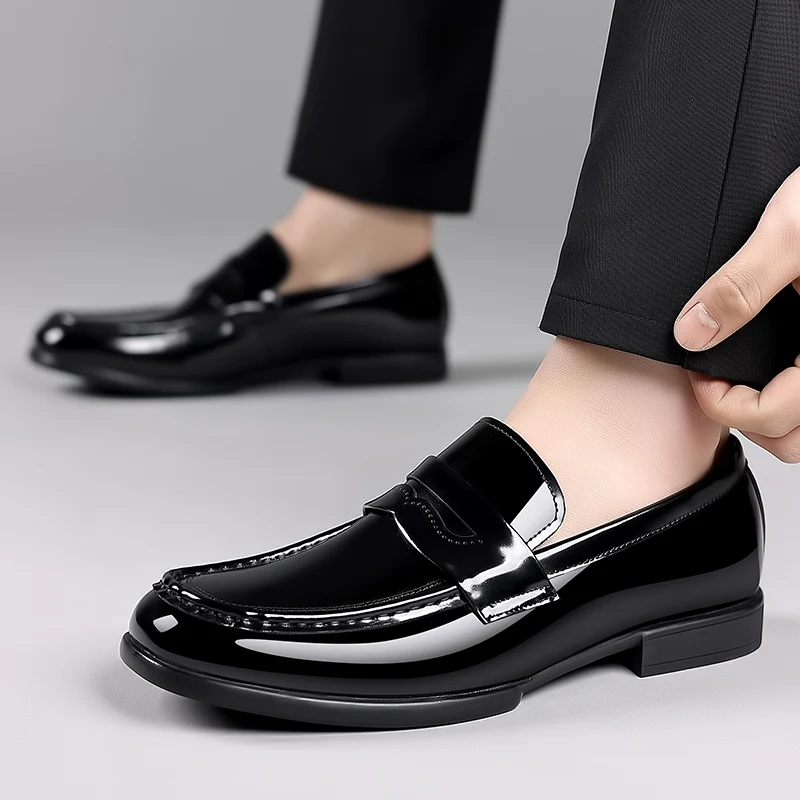 

Мужская повседневная кожаная обувь, кожаная дышащая мягкая подошва с одной педалью, тонкая супер воловья кожа, не уставшие ноги, одинарная