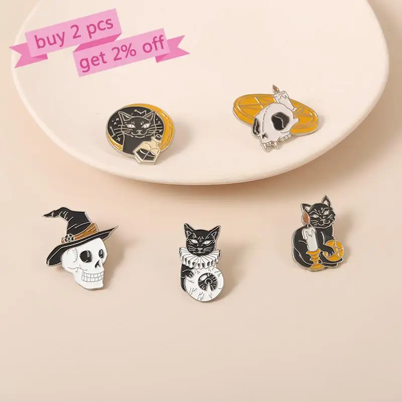 Pins Custom Witch Skull Skeleton Eye Candle Brooches Lapel Badges Dark Punk Gothic Jewelry Gift for Friends Cat Duke Enamel