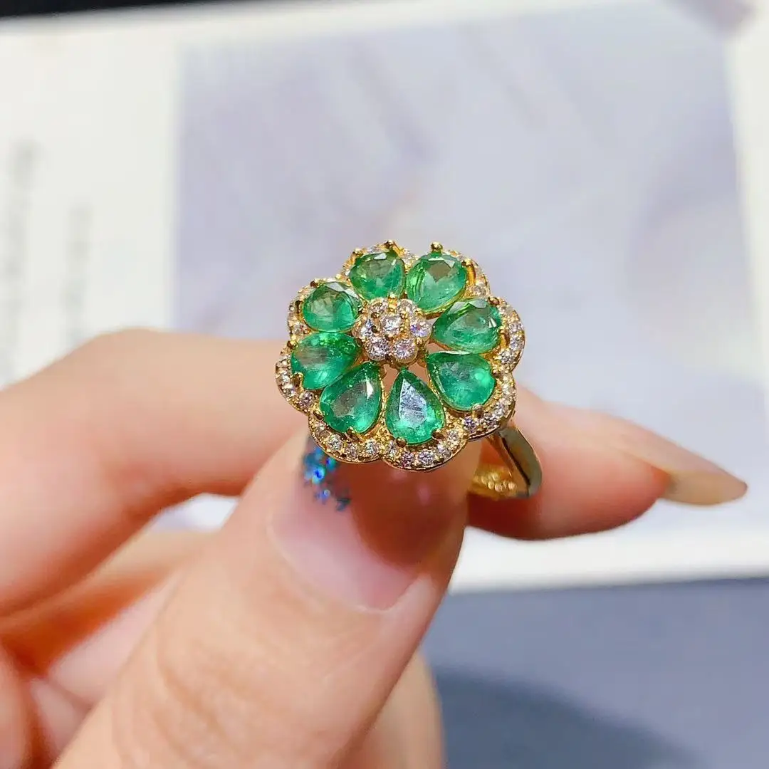 

Кольцо с натуральным изумрудом и цветком, светлая роскошь, стерлинговое серебро S925, элегантные ювелирные изделия высокого класса с драгоценными камнями