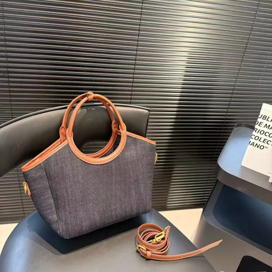 

New retro totes bags of women 2025 niche design Joker diagonal shopping bag portable shopping basket canvas hand bag ladies bag