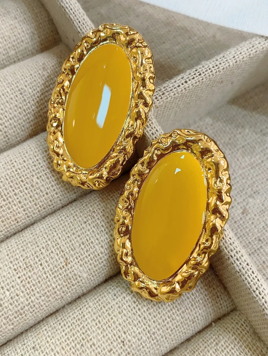 

Geometric Ellipse Shape Yellow Resin Earrings With Textured Alloy Frame