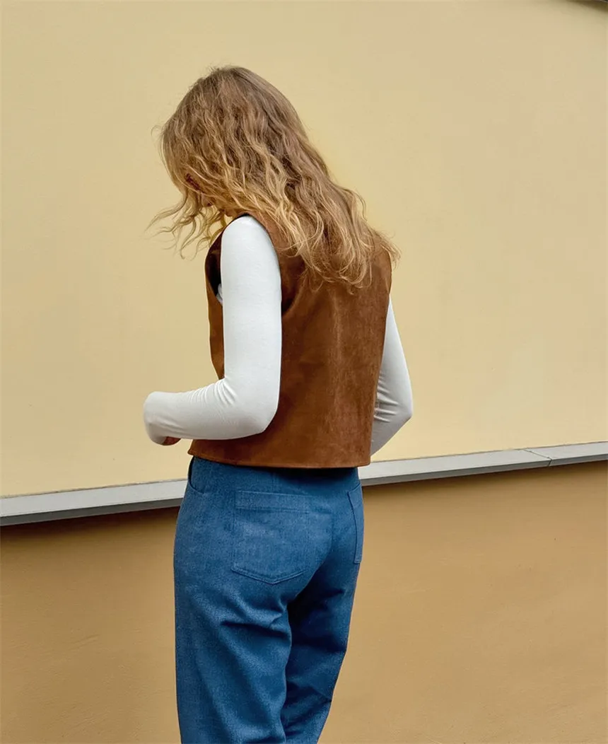 2026 Fall Retro Suede Vest Women's Fashion V-neck Single-breasted Sleeveless Waistcoat New Casual Commuter Lady Vests Tops