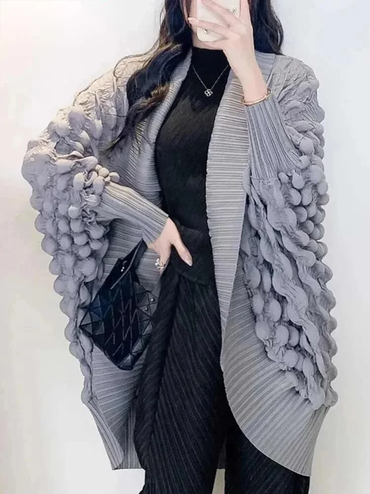 

Pleated Niche Design Jackets Women Lapel Bating Sleeve Open Stitch Solid Color Outwear New 2026 Female Clothing 17GHGOS