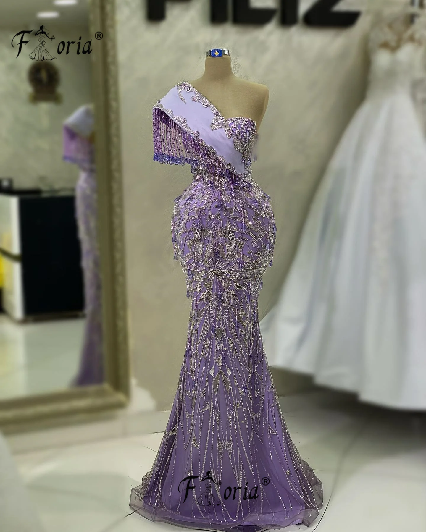 

Gorgeous Dubai Mermaid Evening Dresses Exquisite Crystal Tassel Beads Lilac Wedding Party Gown Arabic Formal Occasion Dress robe