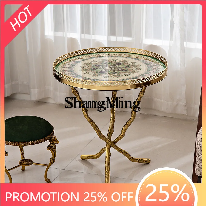 โต๊ะน้ำชาเล็กๆ สไตล์หรูหรา ทำจากทองเหลืองแท้ สำหรับวางข้างโซฟาในห้องนั่งเล่น