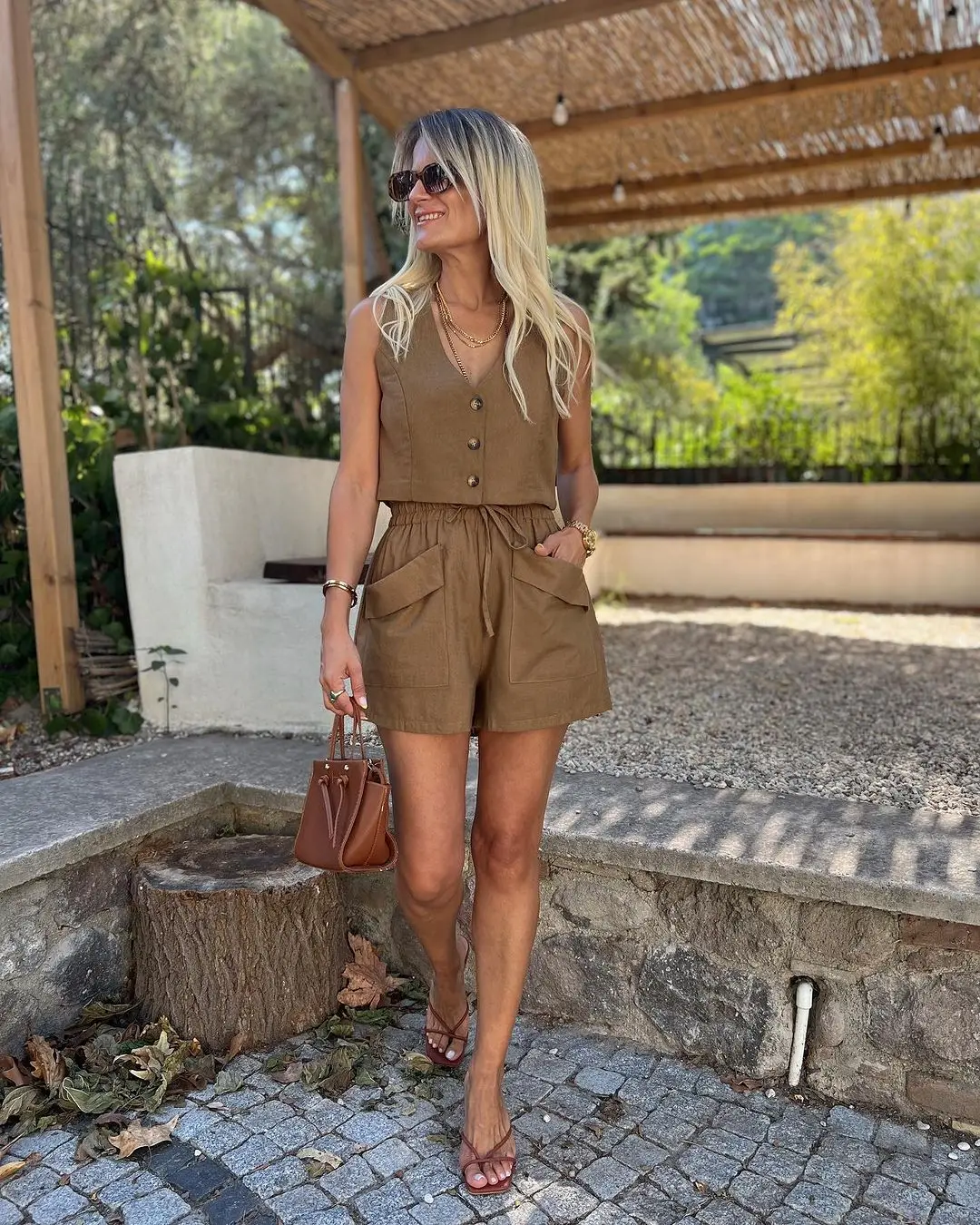 Camicia di lino Pantaloncini Set da due pezzi Moda donna Tinta unita Risvolto Top Pantaloni tascabili larghi Lady Estate Nuovo outfit casual quotidiano accogliente