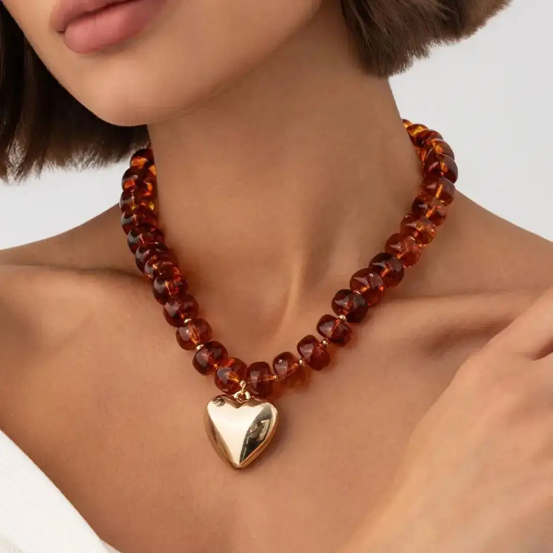 KunJoe Trendy Amber Acrylic Resin Beaded Gold Color Heart Pendant Necklace Women Fashion Geometric Beads Choker Y2K Jewelry Gift