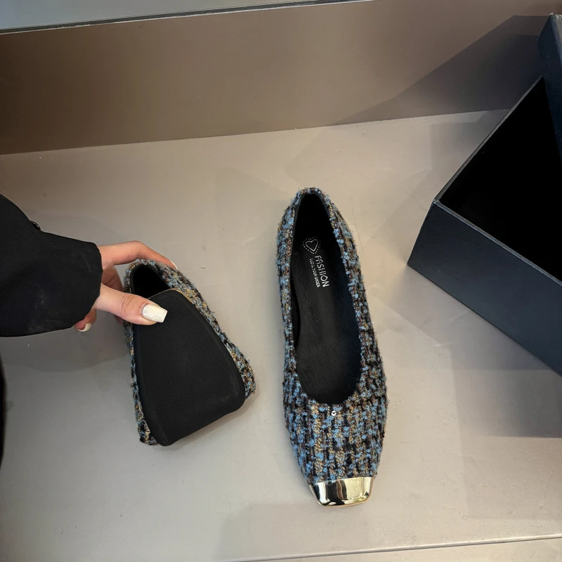 حذاء نسائي بكعب منخفض مطبوع عليه ركلة واحدة معدني مزخرف عند أصابع القدم ونعل مطاطي مقاوم للاهتراء مريح وقابل للتنفس Zapatos Mujer