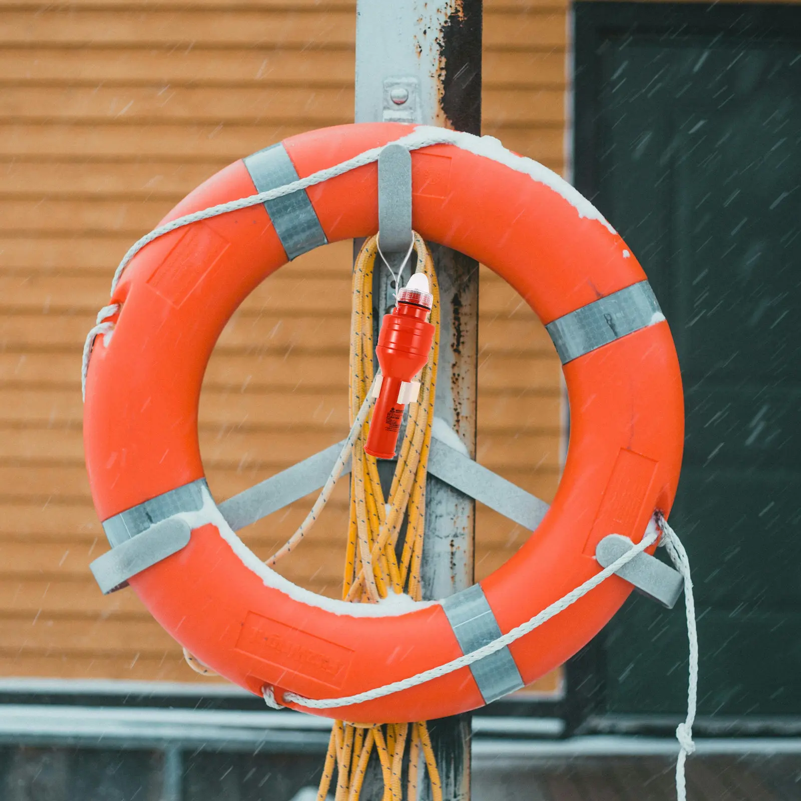 

Светодиодный самозапалывающийся маркер-фонарь Lifebuoy: водонепроницаемый плавучий буй для выживания на природе, аварийный локатор, фонарь для походов и экстренных ситуаций