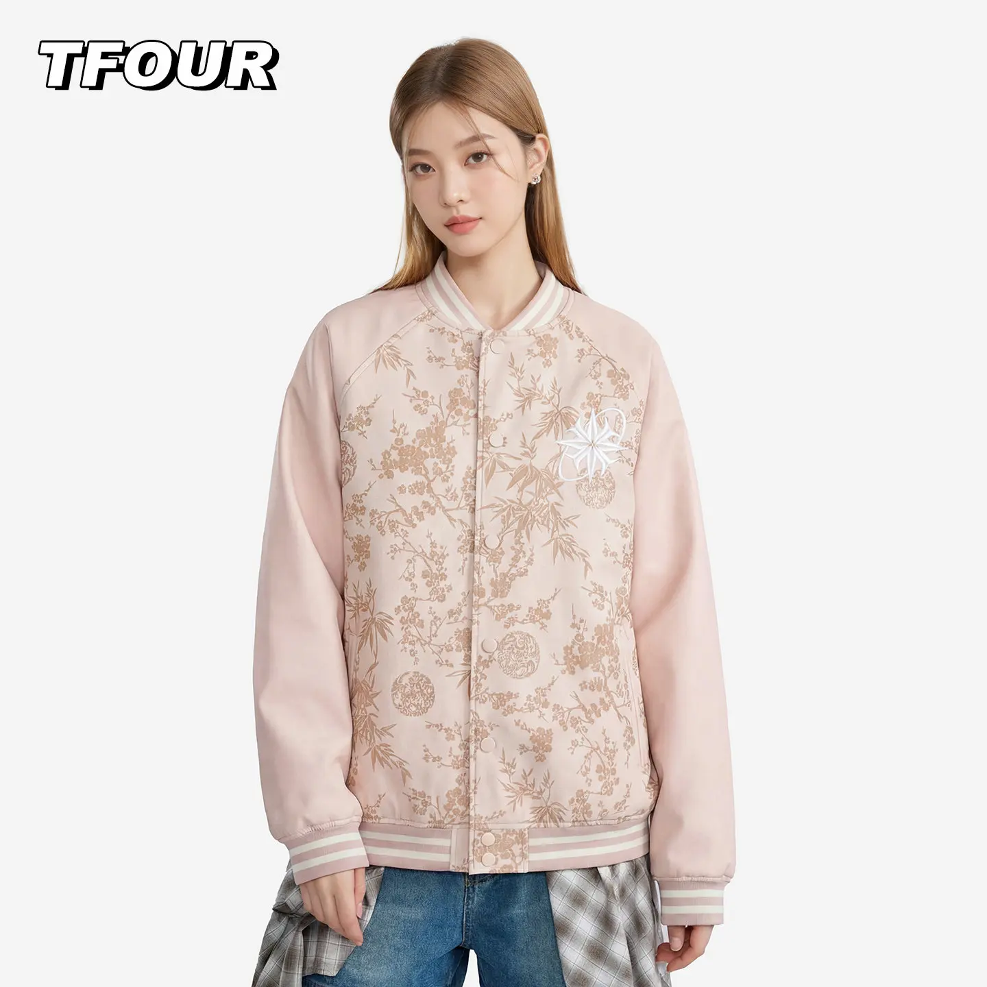 

Куртка из искусственной кожи TFOUR с вышивкой в китайском стиле в виде восьмиконечной звезды и цветочного узора, с принтом по всей поверхности в национальном стиле, ветрозащитная, свободного кроя, в стиле ретро, американская повседневная бейсбольная куртк