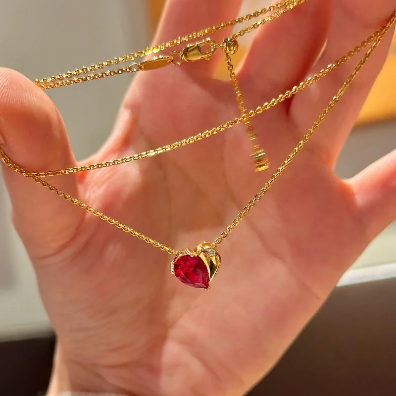 Ruby heart-shaped necklaces for women Light luxury high-end and simple collar chain banquet jewelry gift