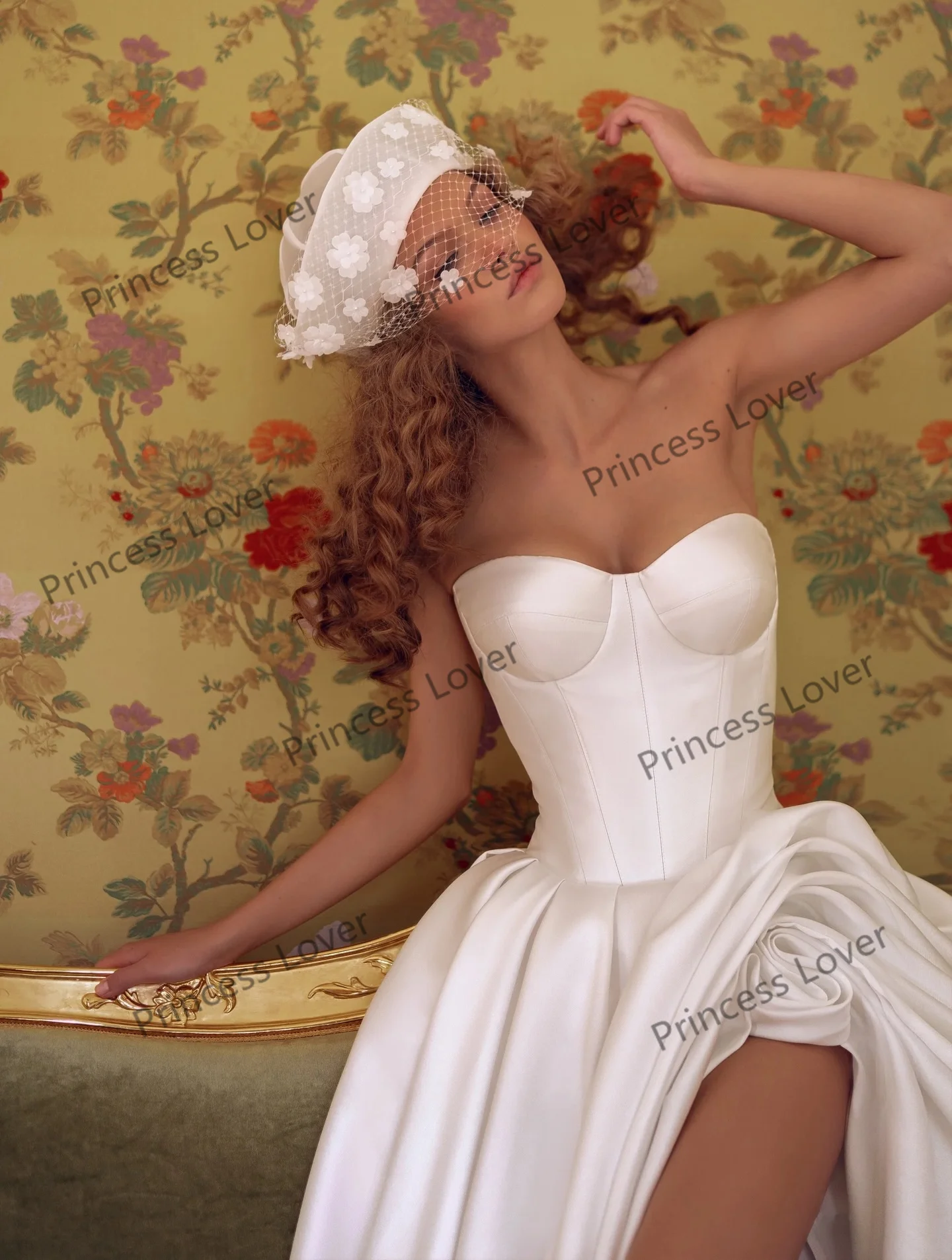 French Satin Elegant Wedding Dresses Side Split robe de mariée Reception Gown Strapless Plus Size Wedding Dress Customized