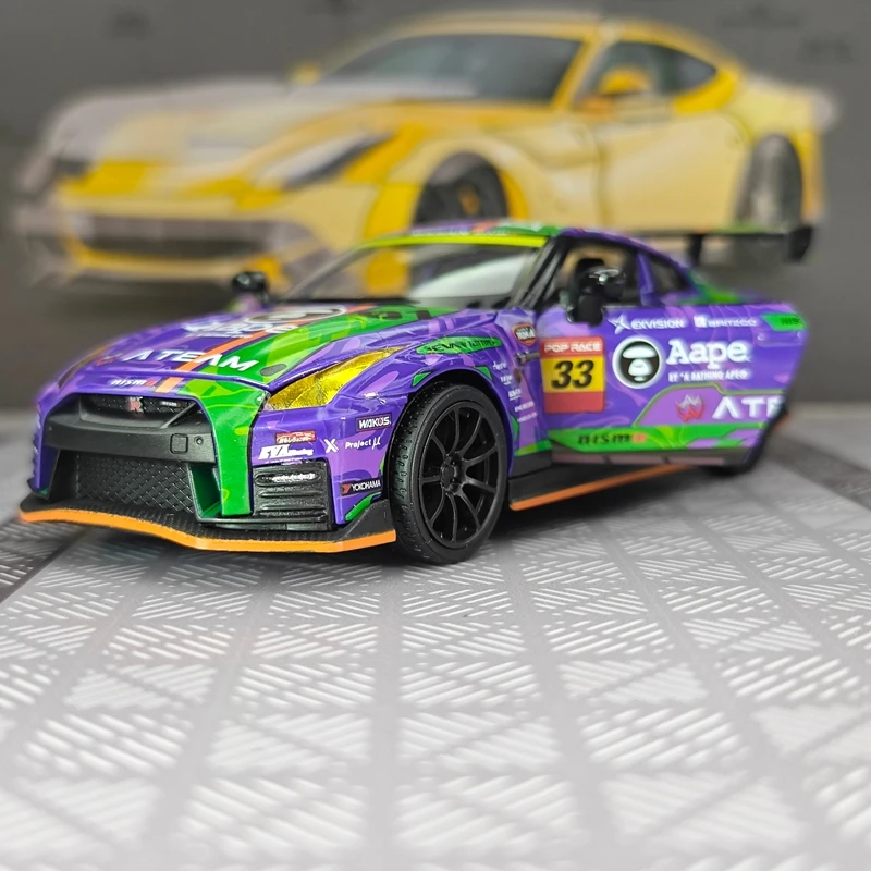 Simulation 1:32 Nissan GT-R NISMO R35 alloy rally car model, God of War supercar car ornament, door can be opened