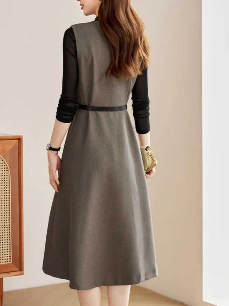 Elegant Two-Piece Women's Outfit: Sleeveless Waist-Cinching Dress & Knit Cardigan Set - Chic Spring/Fall Commuter Wear Advanced