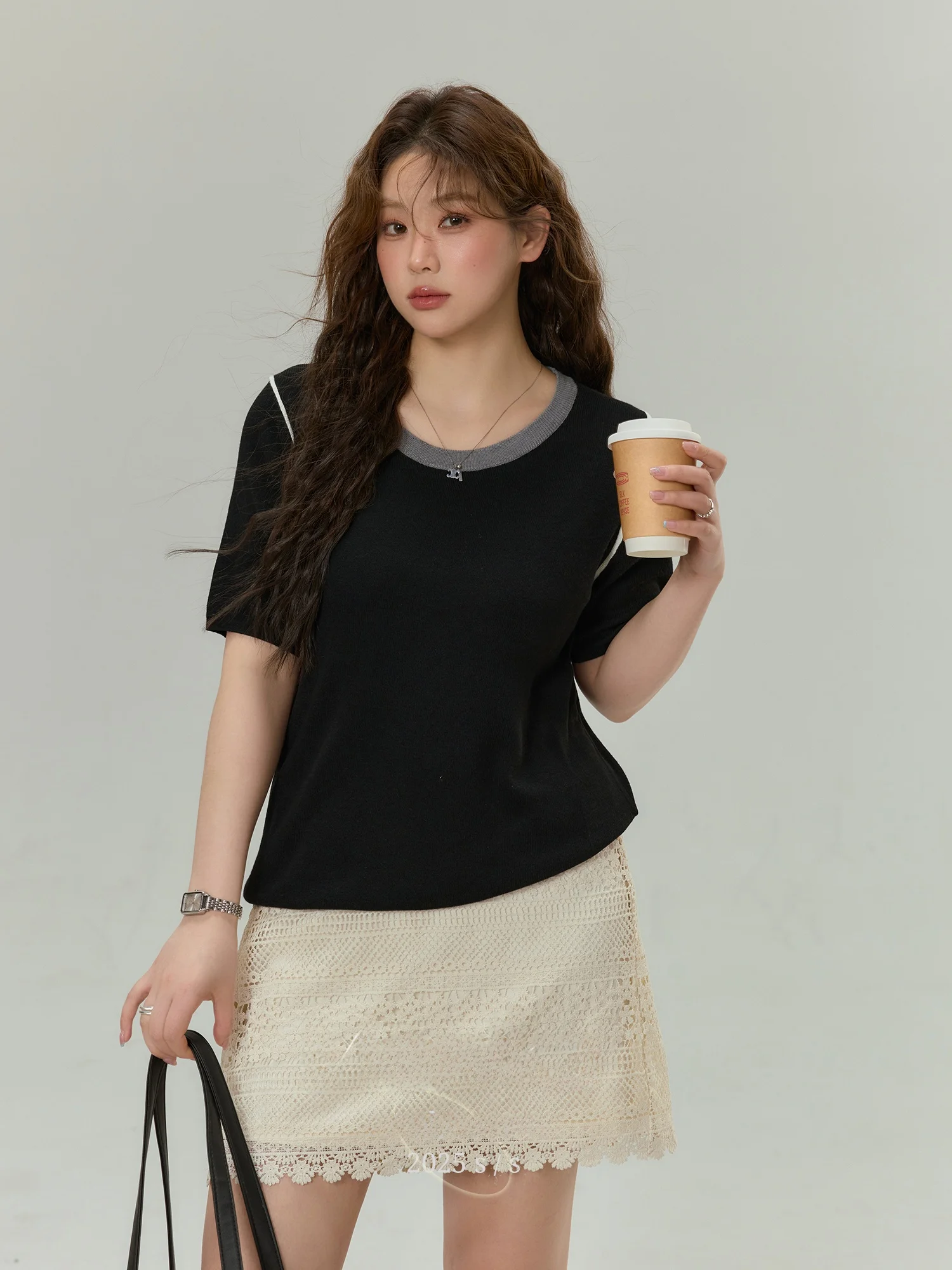 

plus Size Women's round Neck Splice Color Short Sleeve Knitted Top Slimming T-Shirt Korean Style Summer Fashion Spring New Ar...