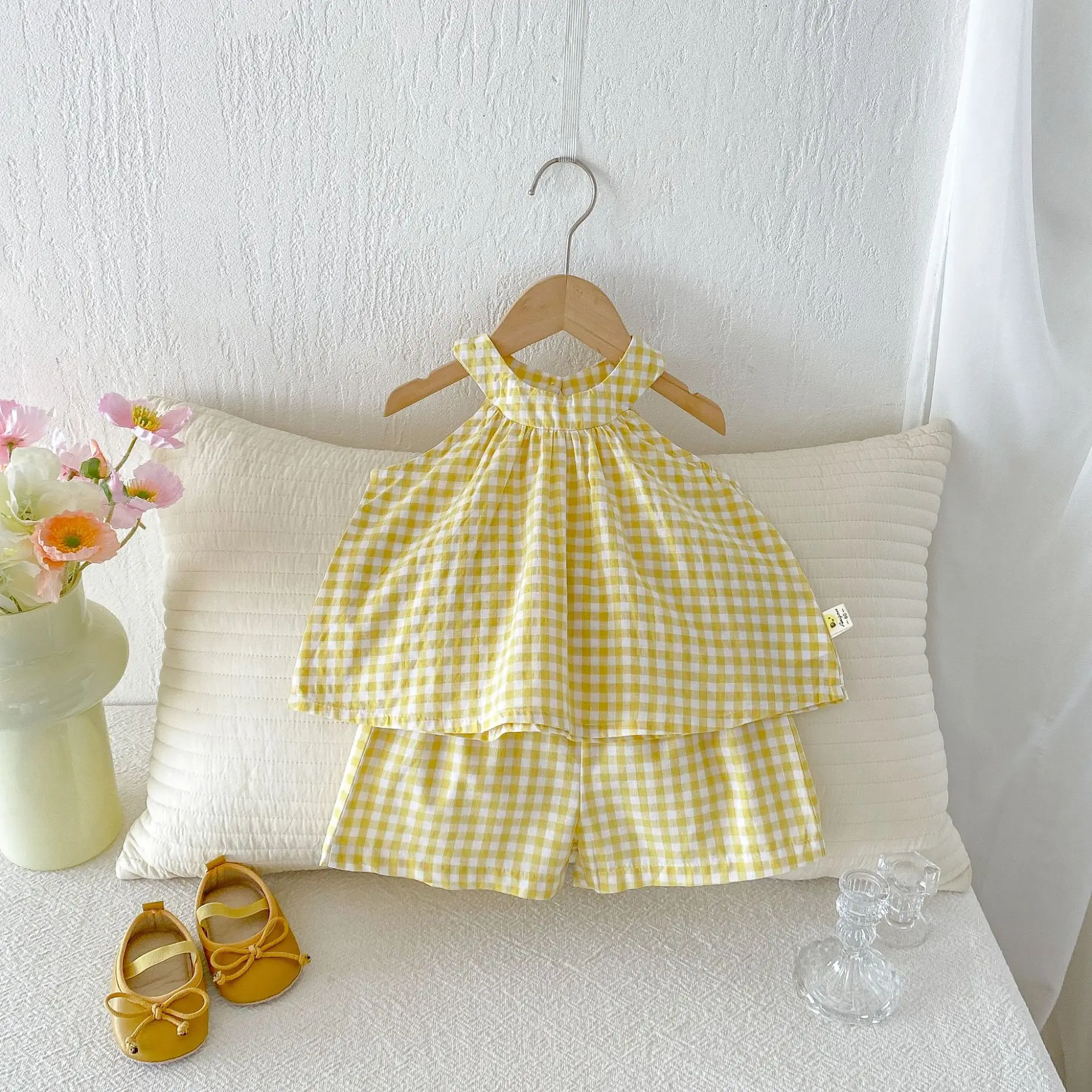 2026 Summer New Girls Sleeveless Sling Clothes Set Thin Cotton Baby Girl Plaid Vest + Shorts 2pcs Suit Toddler Outfits