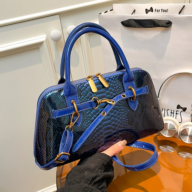 

Famous Branded Shell Bag Classic Women's Handbag Luxury Snake Pattern Leather Shoulder Crossbody Bag Designer Commute Tote Lady