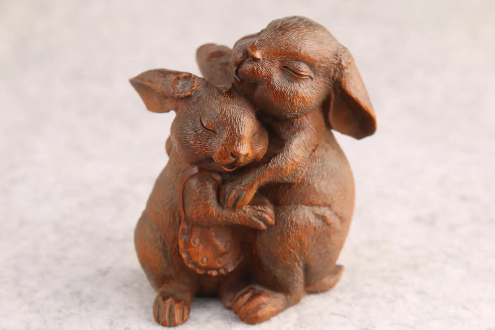 Chinese boxwood WOODEN rabbit statue netsuke collect table decor Home decor