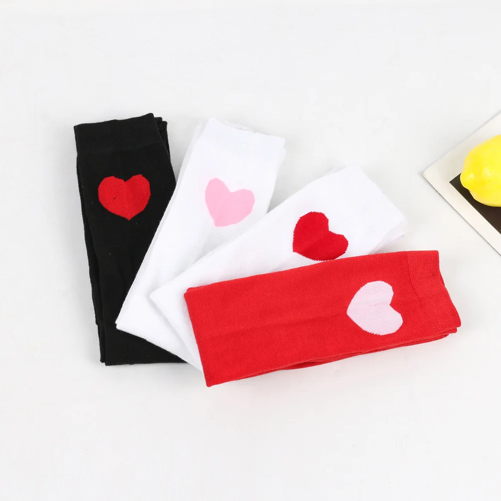 ของขวัญวันวาเลนไทน์ถุงเท้ากันลื่นสำหรับปาร์ตี้ถุงน่องรูปหัวใจรักถุงเท้าระดับเข่า cetakan bibir ถุงน่องขา