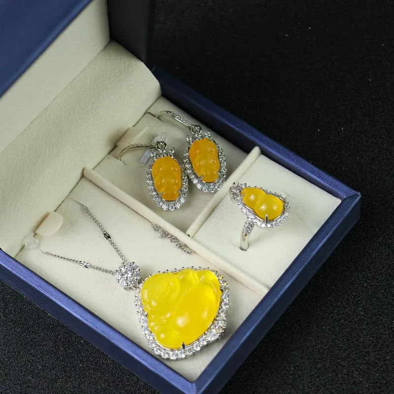 

New High-ice Yellow Three-piece Set, Women's Versatile Ethnic Style Jewelry