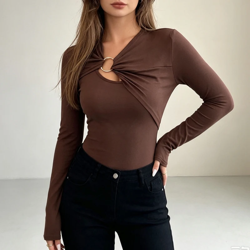 2026 Spring Autumn Fashionable Twist Front Long Sleeve Top with Metal Ring Detail Slim Fit Casual T-Shirt Sexy Hollow Out Tee