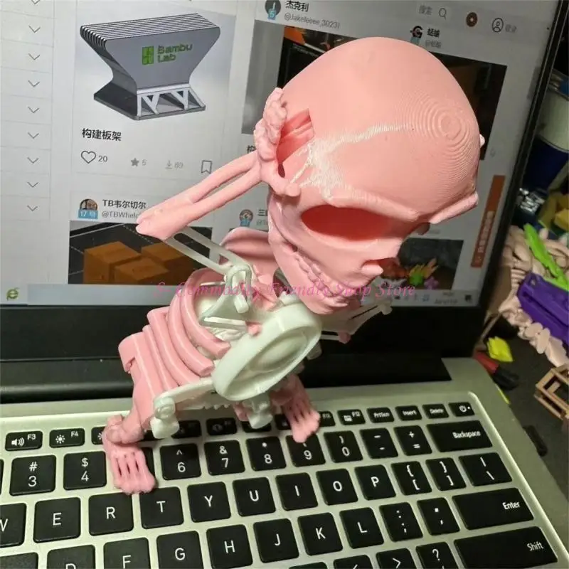 

85AE Halloween Dancing Skeleton Action Figures Funny Clockwork Wind up Prank Toy