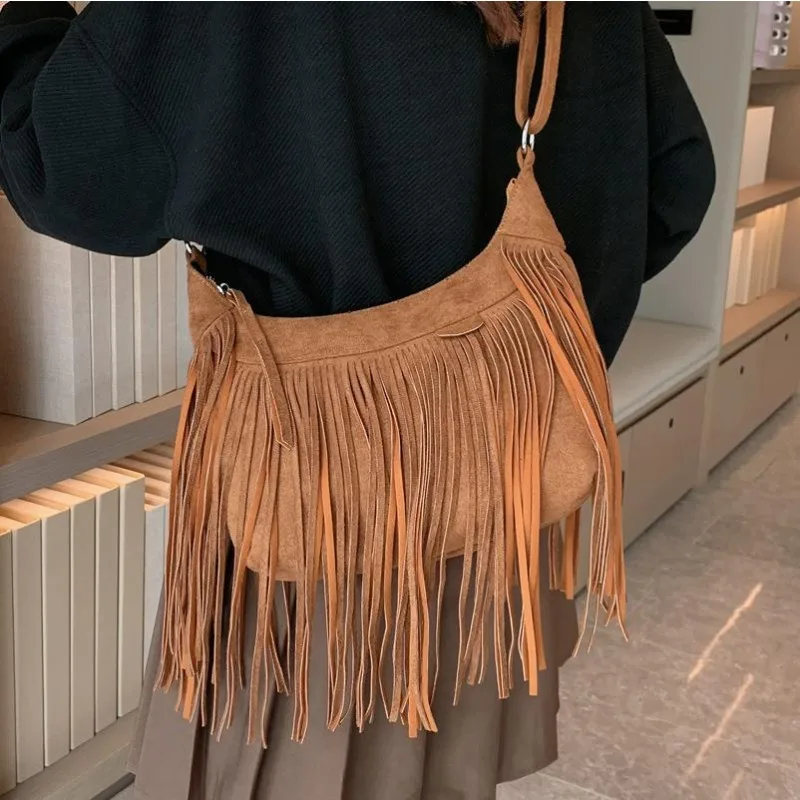 

Large Retro Fringed Handbag Totes Bag PU Messenger Underarm Bag Zipper Soft Ethnic Style Women’s Fringed Leather Shoulder Bag